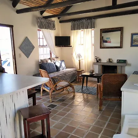 Agulhas Heights Self-Catering Cottages Exterior foto