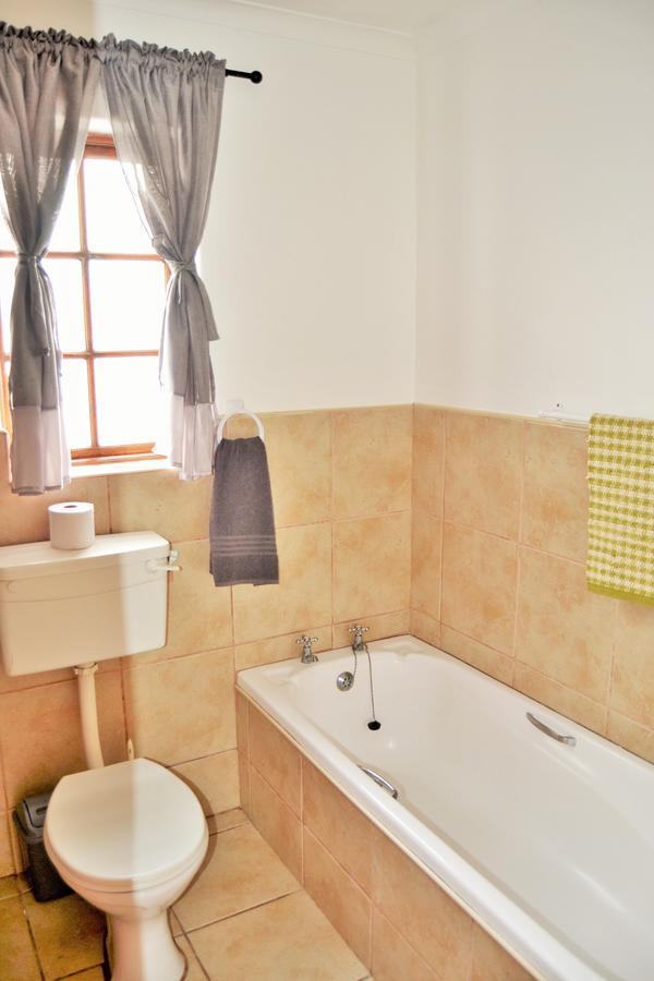 Heights Self-catering * Agulhas
